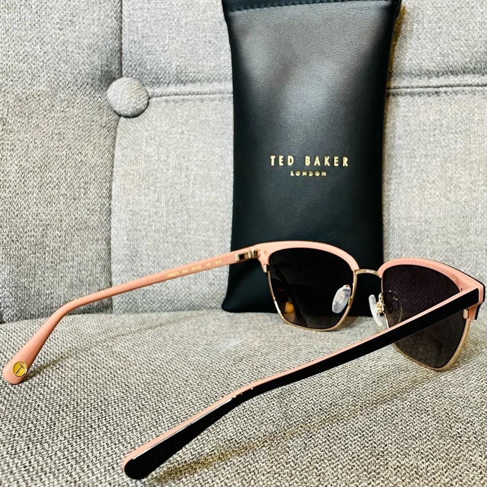 Ted Baker Full Rim Clubmaster Sunglasses w/ Leather Case - Black & Pink $189 NWT - Picture 4 of 9